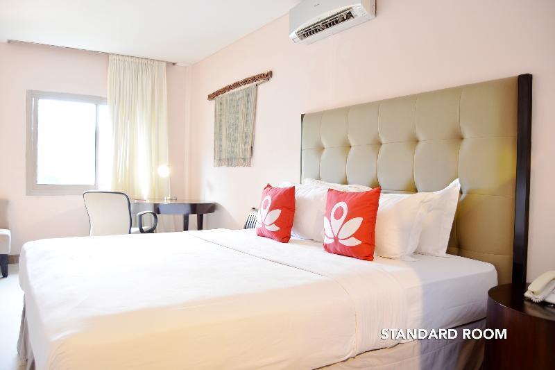 W Cikatomas Guest house 3*