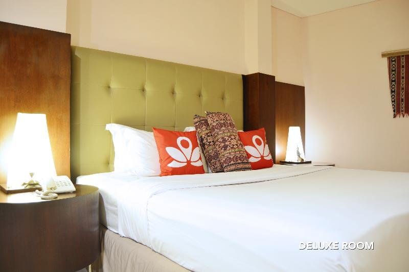 W Cikatomas Guest house Jakarta